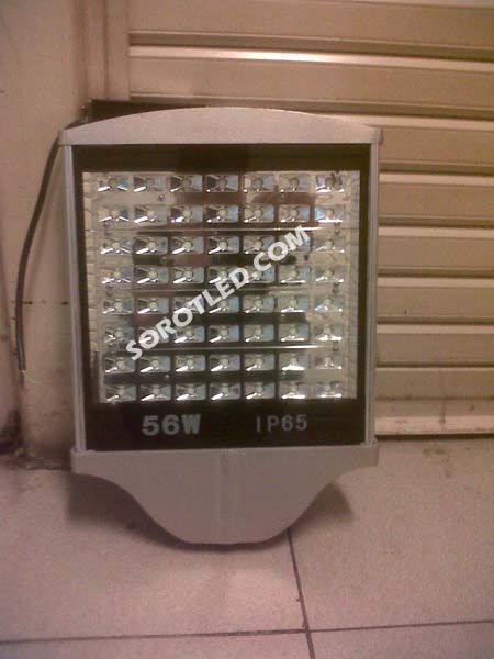 Lampu Jalan LED 56watt 3000K